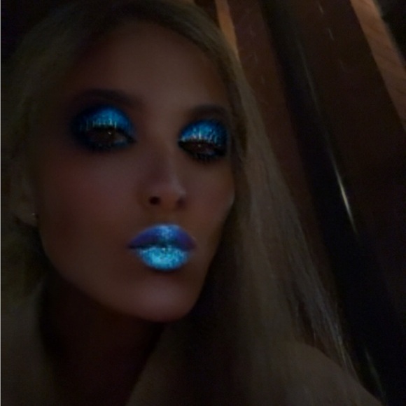 WashDC | Midwest | Jewels Red Bottoms | Use Poshmark to Buy - so far | - Picture 2 of 3